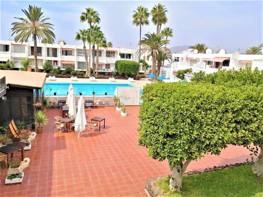 Cozy one bedroom apartment with spacious terrace. Pool&garden view Costa Del Silencio Buitenkant foto